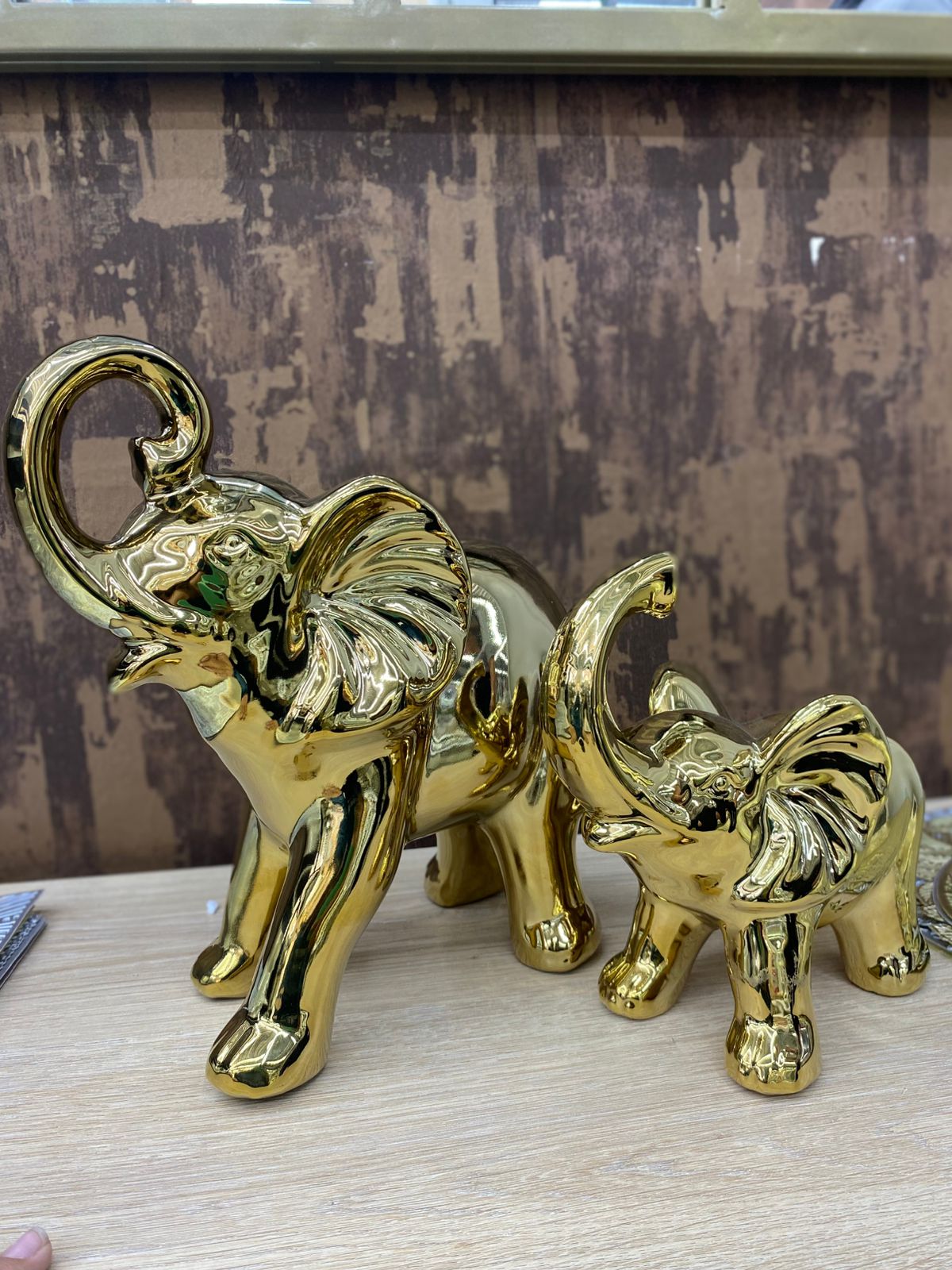 Duo de Elefantes Decorativos