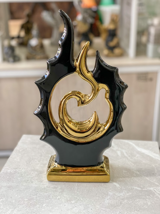 Figuras Abstractas Decorativas En Porcelana