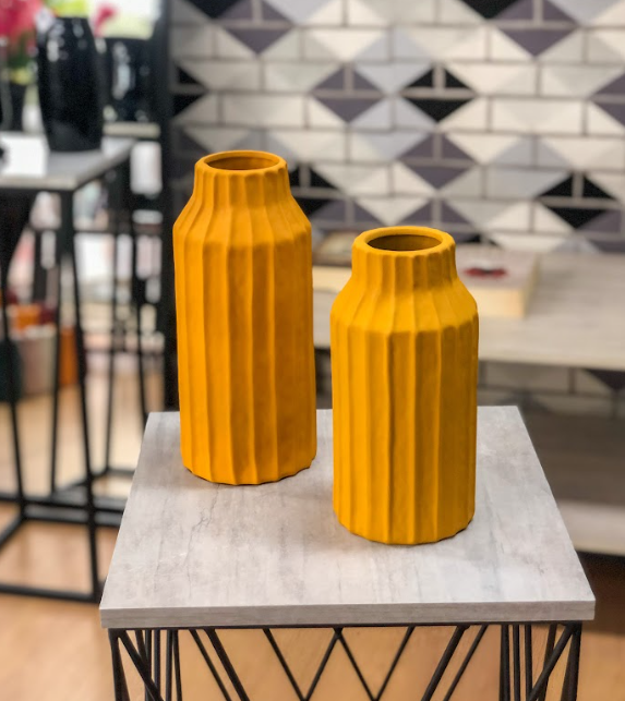Duo Floreros Decorativos En Cerámica