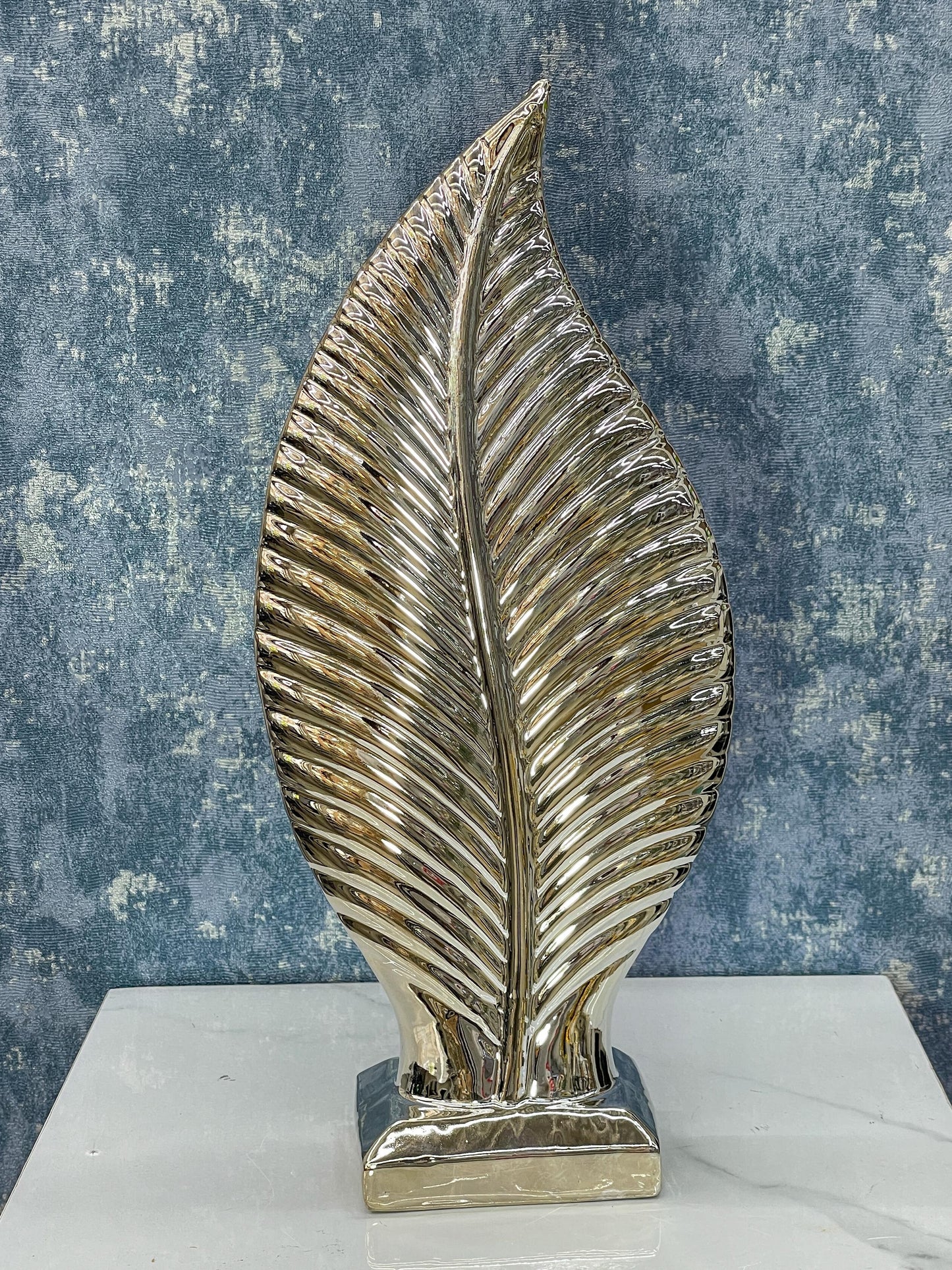 Figura decorativa hoja
