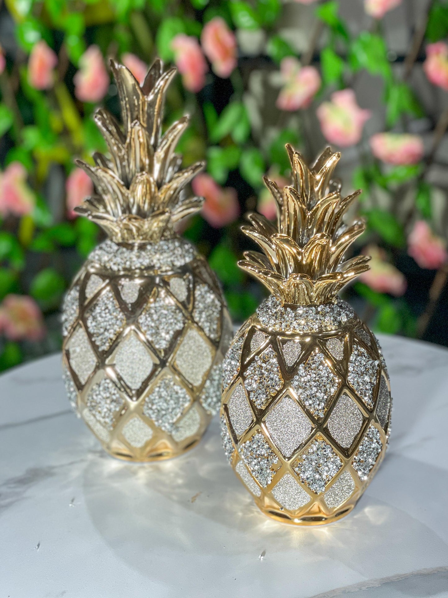 Dúo de Piñas Decorativas Brillantes