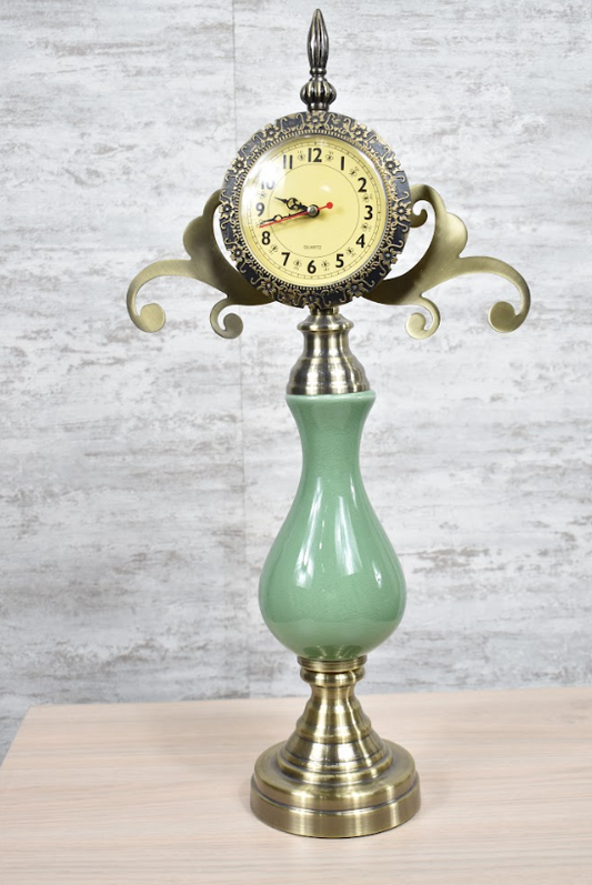 Reloj Decorativo Vintage Verde Con Dorado