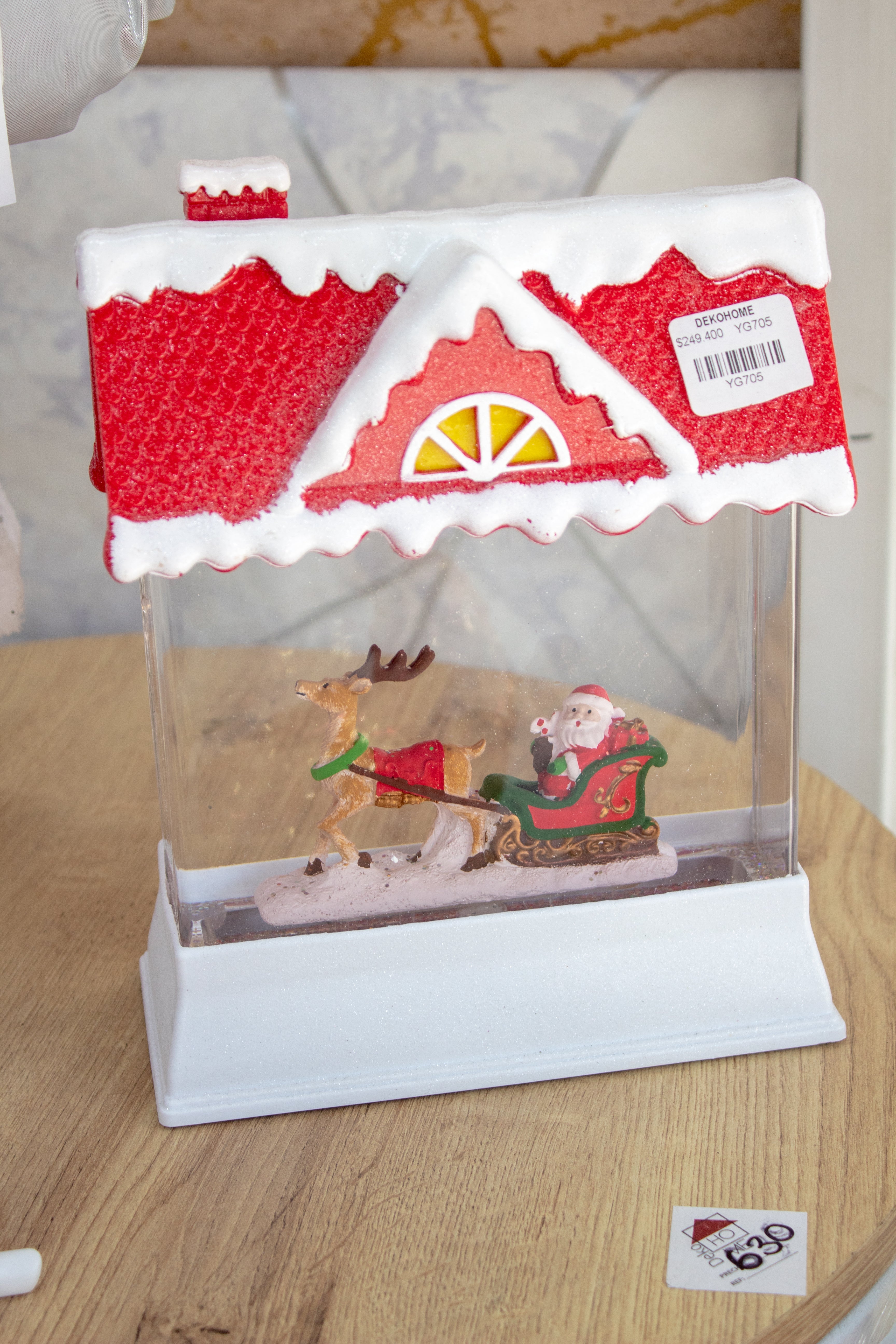 Villa Navideña Casita